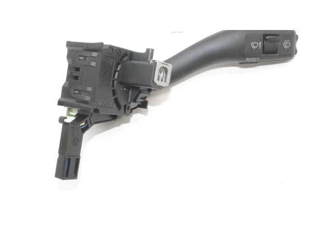 Включатель скорости стеклоочистителей 8P0953519C   Audi TT TTS Mk2