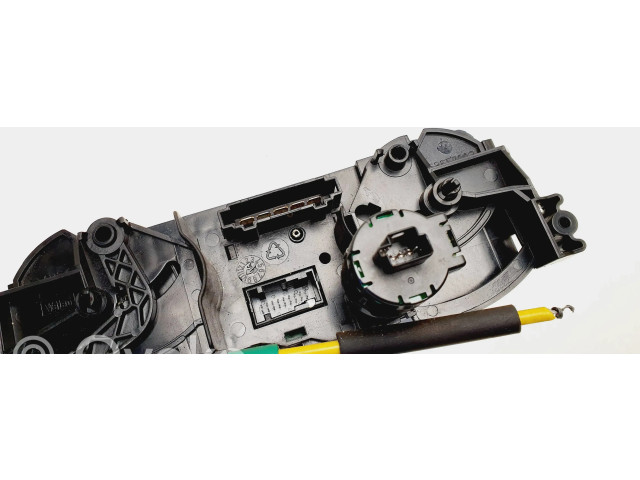 Блок управления климат-контролем 69667016, 69667301 Mitsubishi Colt