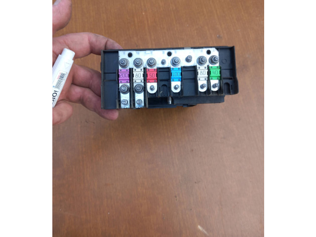 Pojistková skříňka 1K0937125A Seat Altea XL 2009