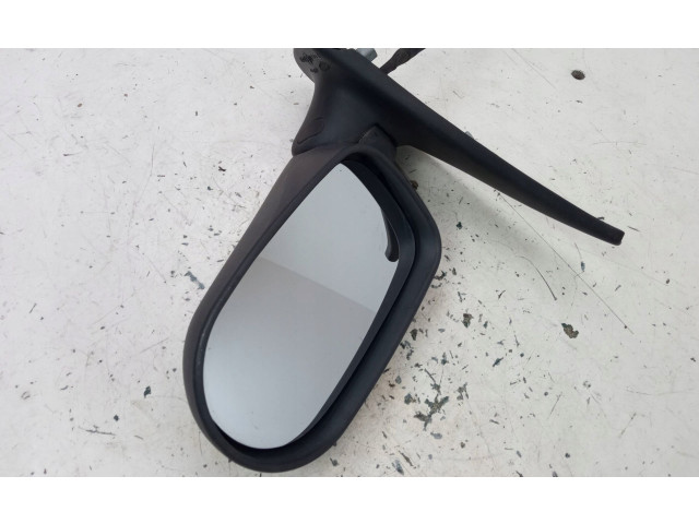 Зеркало (механическое)       Fiat Albea   -  года   