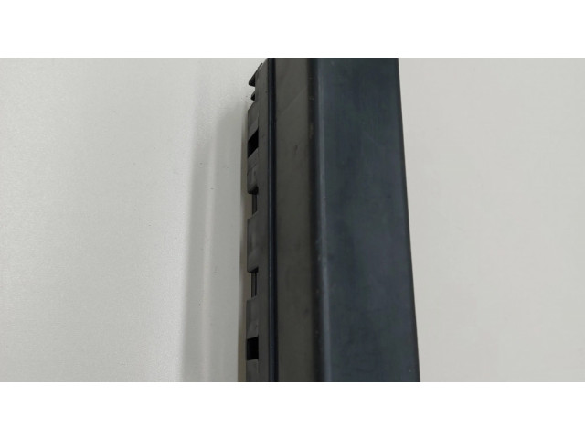 Pojistková skříňka 243823NA0B Nissan Leaf II (ZE1) 2019