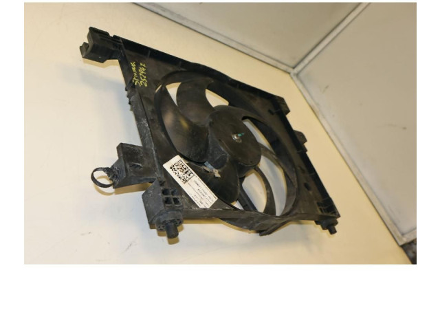 Вентилятор радиатора 214814715R Dacia Spring