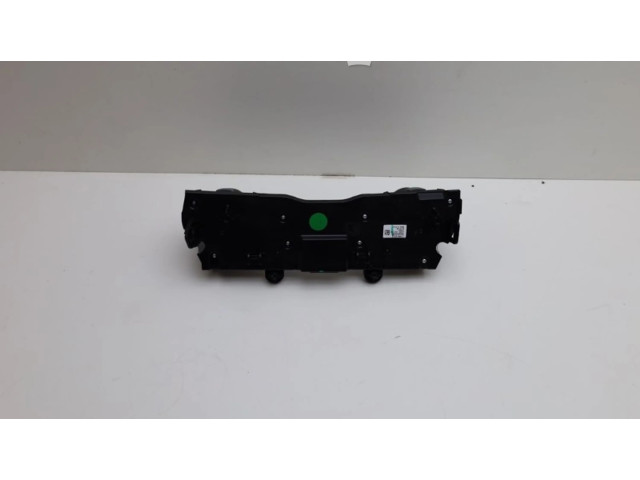 Блок управления климат-контролем 8893304828, 8893304828 Lynk & co 01