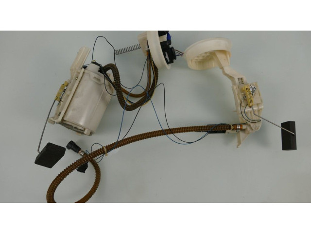 Насос топлива (в топливном баке)