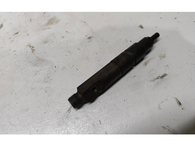 Форсунка 074130201Q    Volvo S80   