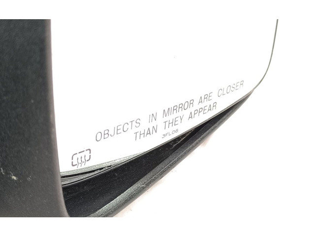 Зеркало электрическое Jeep Cherokee III KJ 2001 - 2008 года