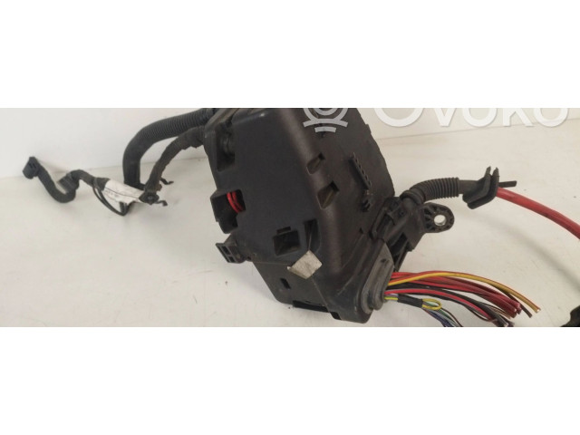 Блок предохранителей 6G9T14A067CA, 31346538 Volvo S60