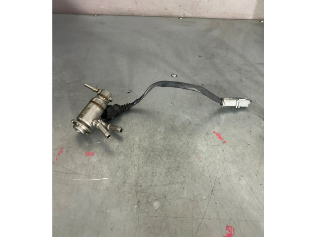 Vstřikovač 208995377R Renault Captur II