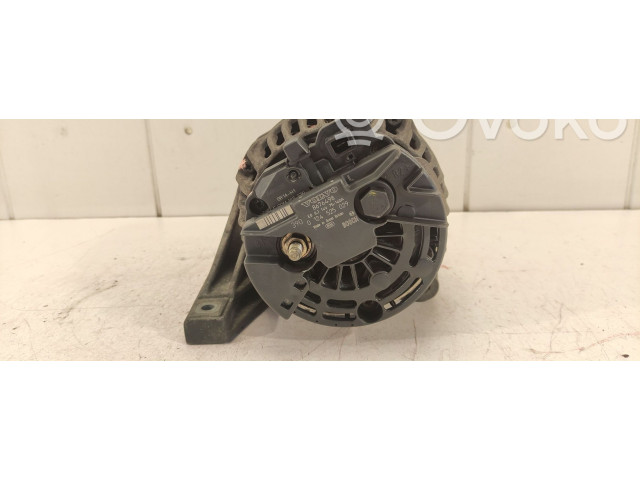 Блок предохранителей 8676498 Volvo S60