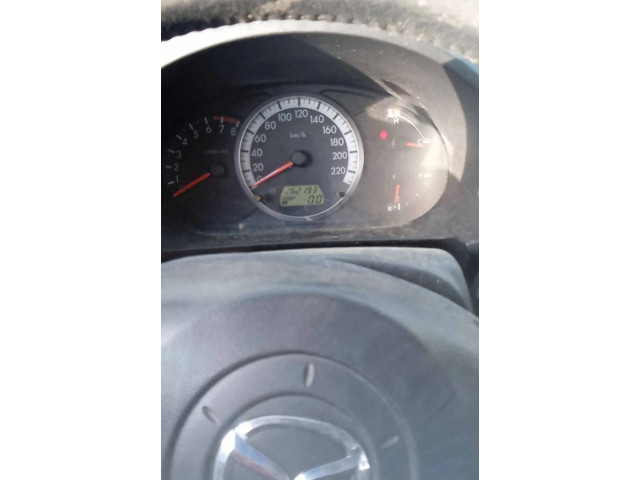 Přístrojová deska Mazda 5 2005 028555435