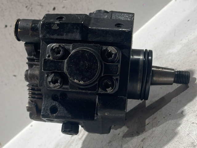 Моторчик заднего дворника 0445010124, 0445010124    Hyundai Getz