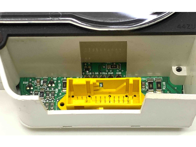 Панель приборов LJA4300AG Jaguar XK8 - XKR