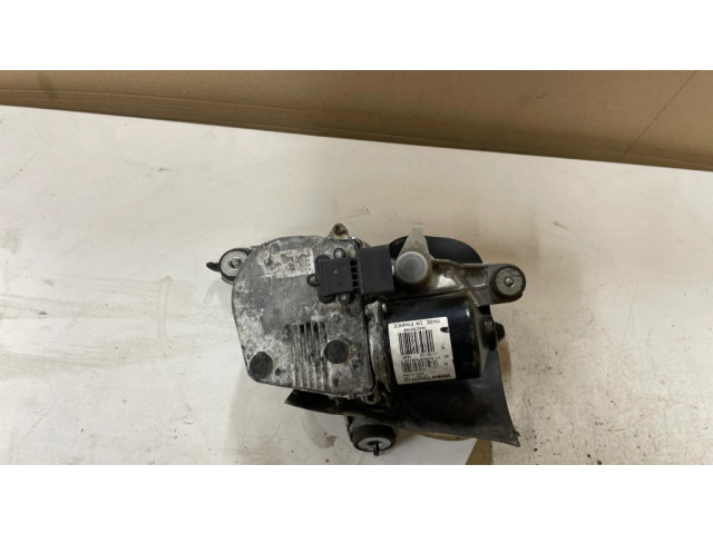 Двигатель стеклоочистителей