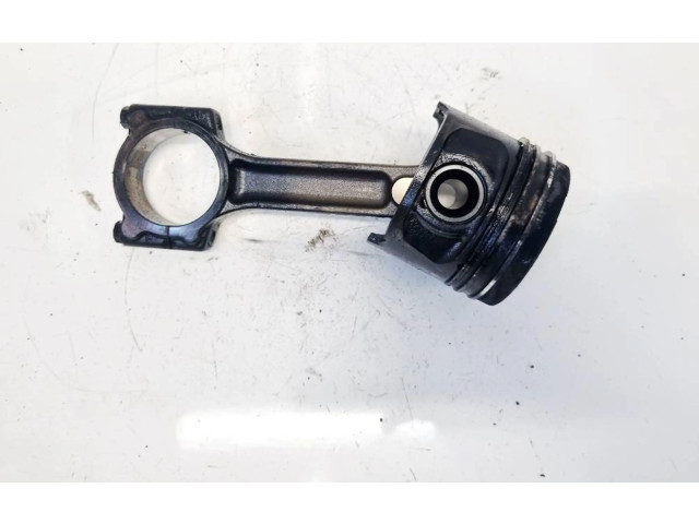 Píst Renault Megane III