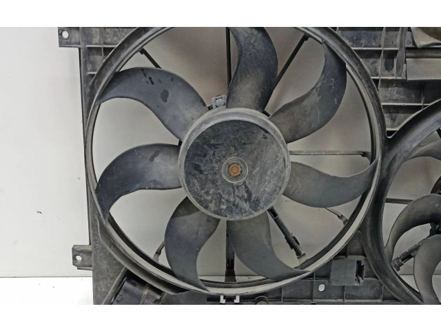 Вентилятор радиатора 1KM121205 Volkswagen Jetta VI