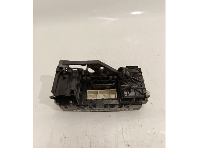 Блок управления климат-контролем    Volkswagen Caddy