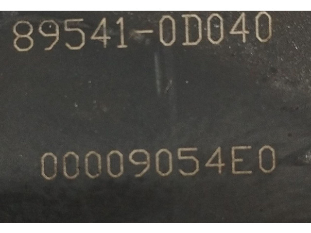 Блок АБС Toyota Yaris Verso 1999 - 2005 года