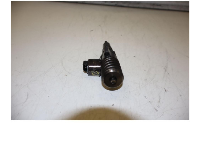 Форсунка 0414720404 Volkswagen Golf Plus BKD