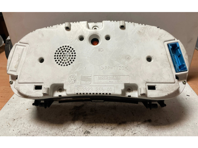 Přístrojová deska Seat Arosa 2000 5392326600