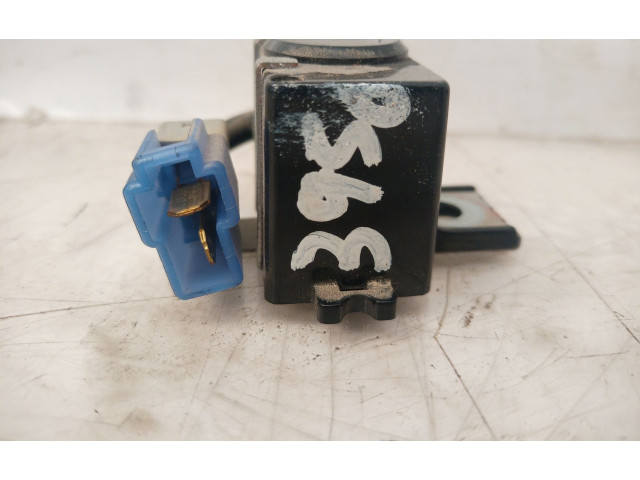 Блок предохранителей MB649187, MB649187 Mitsubishi Montero