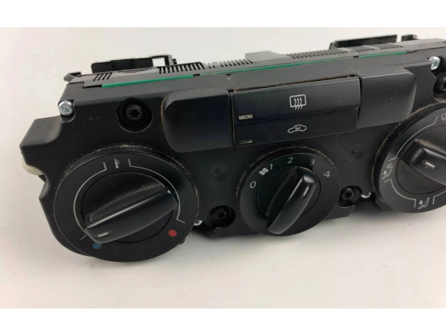 Блок управления климат-контролем 1T2819045B Volkswagen Caddy