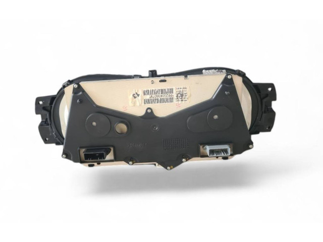 Панель приборов    Dacia Logan I       