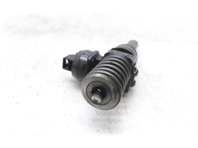 Форсунка 038130073AJ Volkswagen Bora