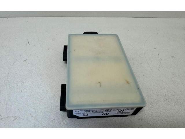 Датчик слепых зон 31687390 Volvo XC90