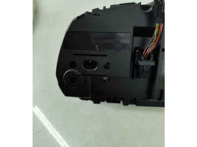 Přístrojová deska BMW X1 E84 2010 9187344, 4032150