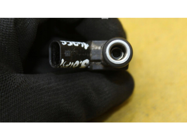 Vstřikovač 06E906031 Audi A8 S8 D4 4H