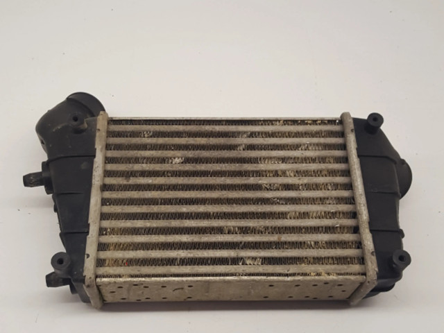 Интеркулер Alfa Romeo GT 1.9