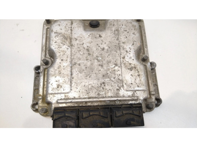 Řídící jednotka 8200085386, 8200211711 Renault Vel Satis 2002