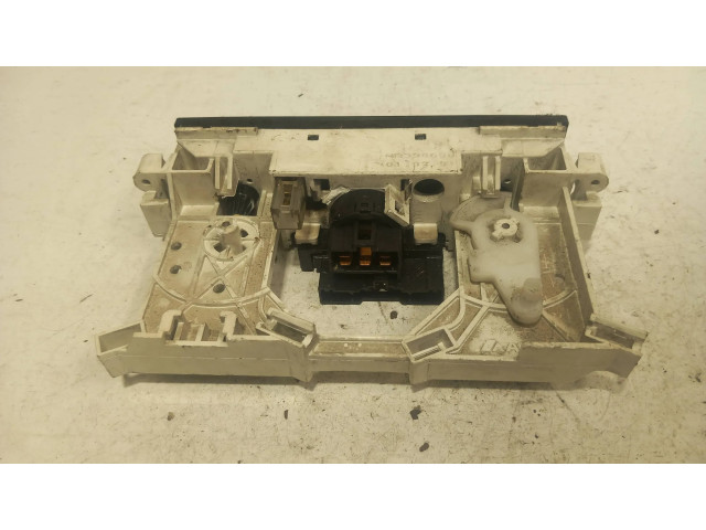 Блок управления климат-контролем MR398658, 010301 Mitsubishi Space Wagon