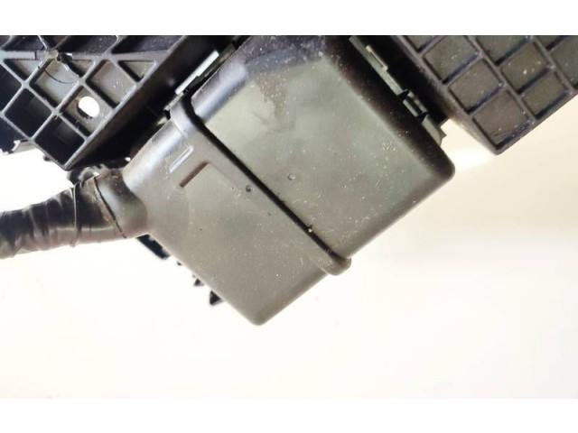 Блок предохранителей Audi A3 S3 8P