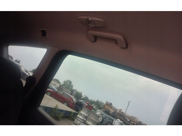 Боковая подушка безопасности    Ford S-MAX