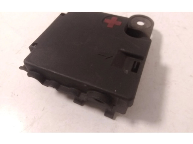 Блок предохранителей 8K0937517A   Audi A5 8T 8F    