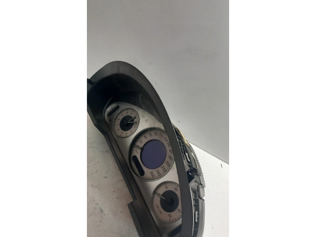 Přístrojová deska Mercedes-Benz E W211 2003 A2115403547, 2115403547