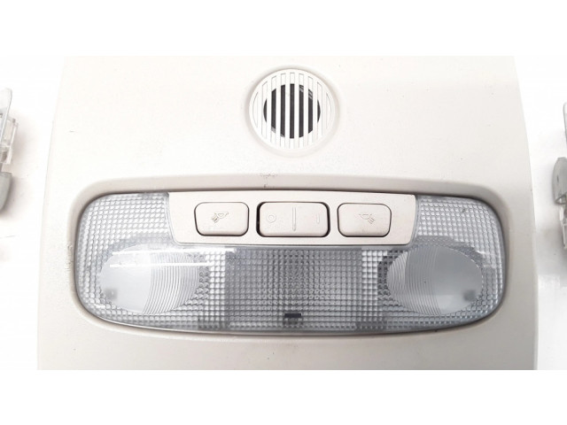 Фонарь освещения задних мест