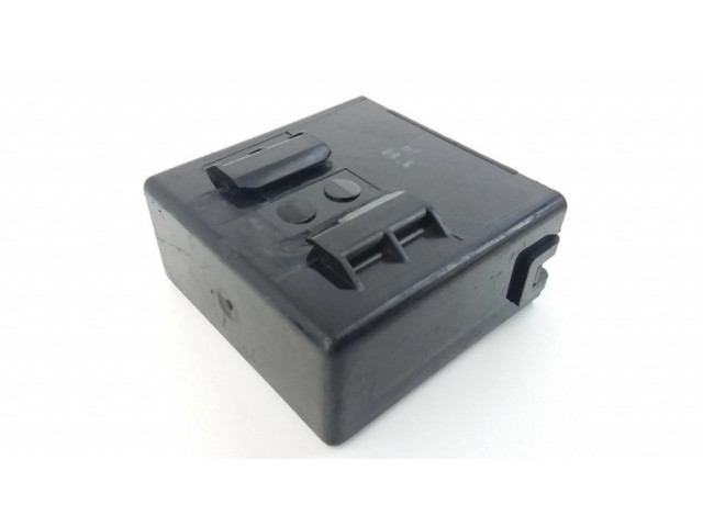 Блок управления 8865002331, 2773001130 Toyota Corolla E120 E130