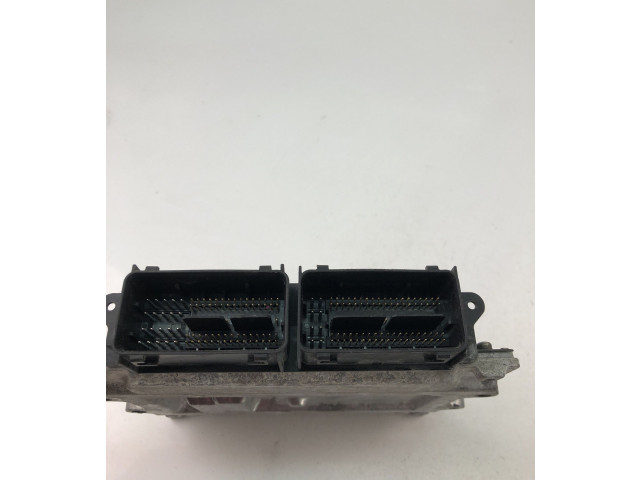 Блок управления двигателем Блок управления 32242005   Volvo V70