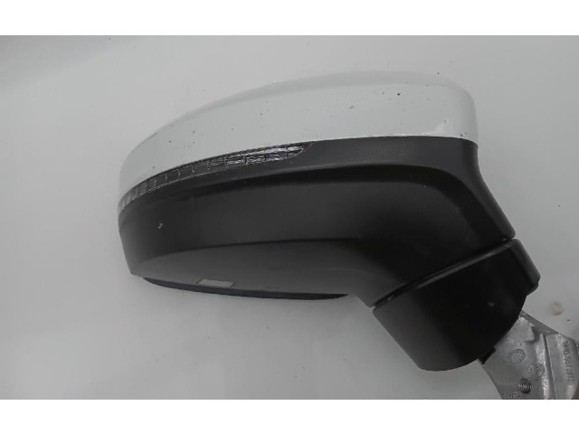 Zpětné zrcátko Volkswagen Tiguan 2008 E8047979