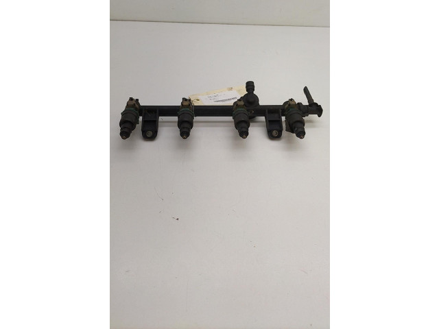 Топливная рампа 7700274294 Renault Clio II для двигателя E7J_634