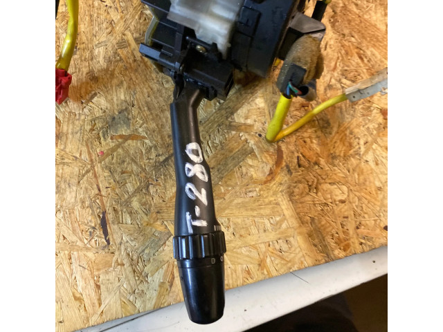 Балка передний бампера