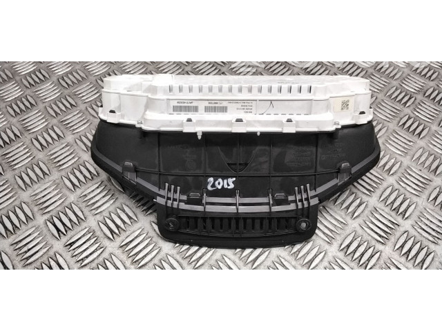 Панель приборов 31453039 Volvo V70