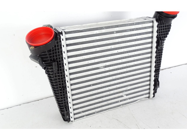 Интеркулер 95B145803G Porsche Macan