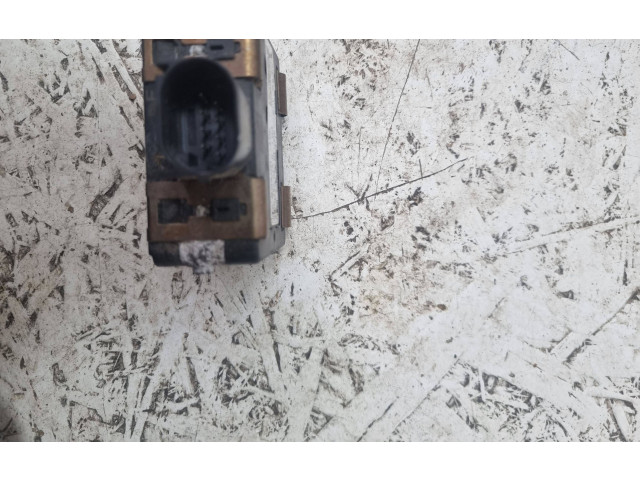 Датчик слепых зон 4m0907566d   Audi Q5 SQ5