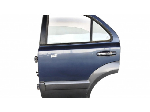 Задняя дверь