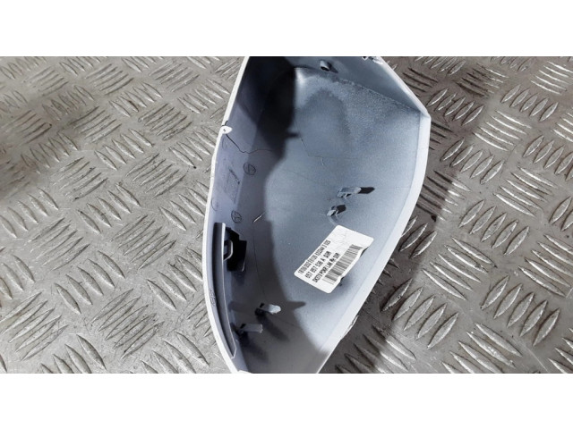 Пластиковая отделка зеркала