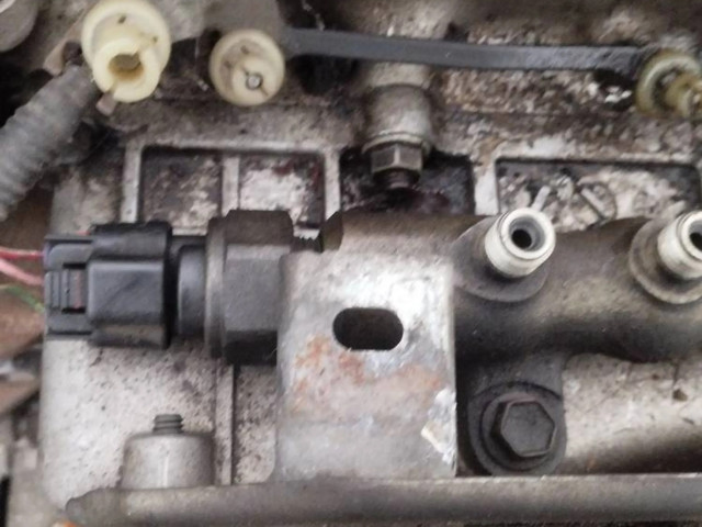 Vstřikovací lišta Toyota Corolla E140 E150 pro naftový motor 2.0