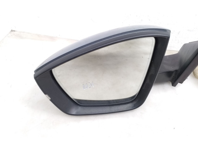 Зеркало электрическое        Skoda Karoq  2017 -  года   